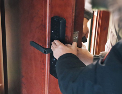 友好24小时上门开锁公司